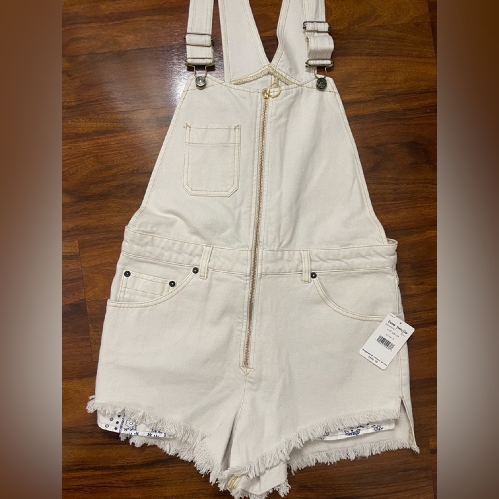 ☀️ Free People Sunkissed Denim Short Overalls | Ivory | NWT | Multiple Sizes☀️ F - Picture 3 of 8